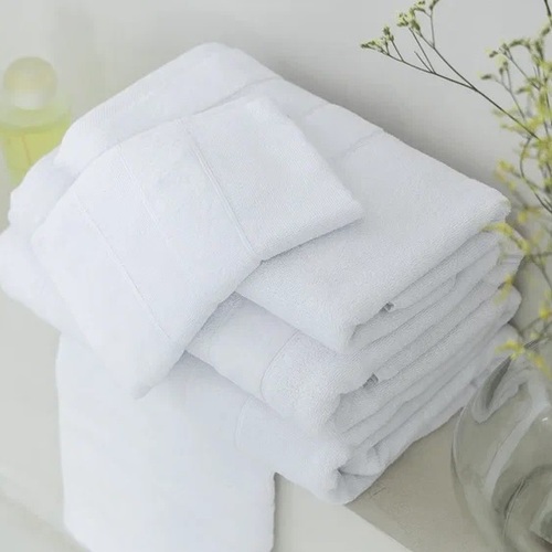 ***, цвет Белый