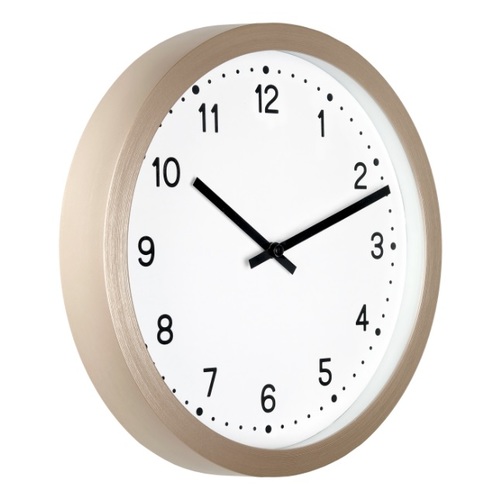 Пластиковый корпус,Кварцевый механизм с плавным ходом